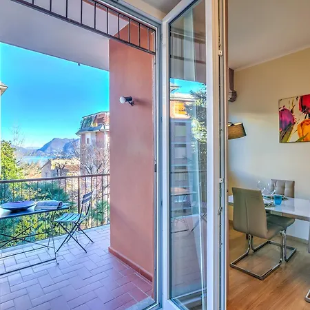 Apartament Alelu Classy And Chic Stresa Center Apartment With Terrace - Happy Rentals Stresa