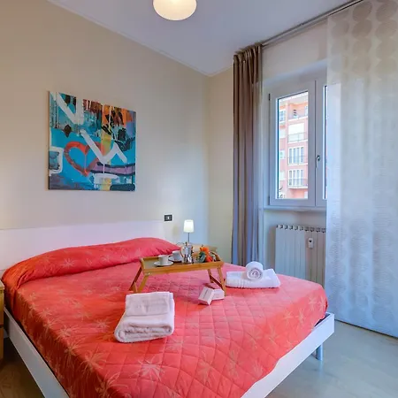Apartament Alelu Classy And Chic Stresa Center Apartment With Terrace - Happy Rentals *