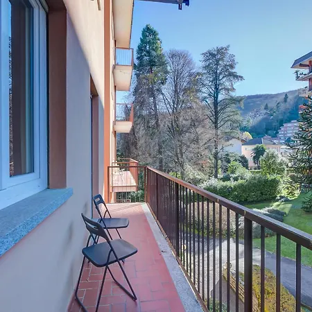 Alelu Classy And Chic Stresa Center Apartment With Terrace - Happy Rentals Apartament Stresa
