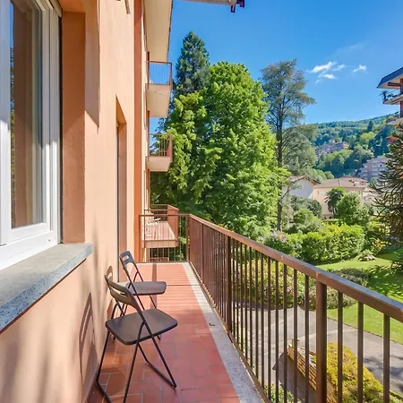 Alelu Classy And Chic Stresa Center Apartment With Terrace - Happy Rentals Stresa