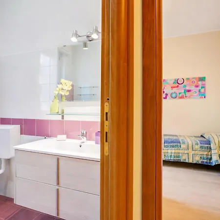 Alelu Classy And Chic Stresa Center Apartment With Terrace - Happy Rentals * Stresa