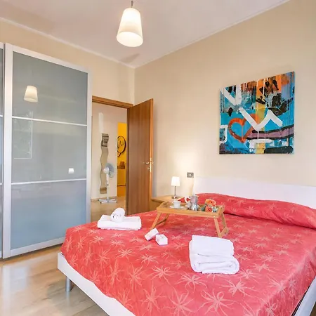 Alelu Classy And Chic Stresa Center Apartment With Terrace - Happy Rentals Apartament